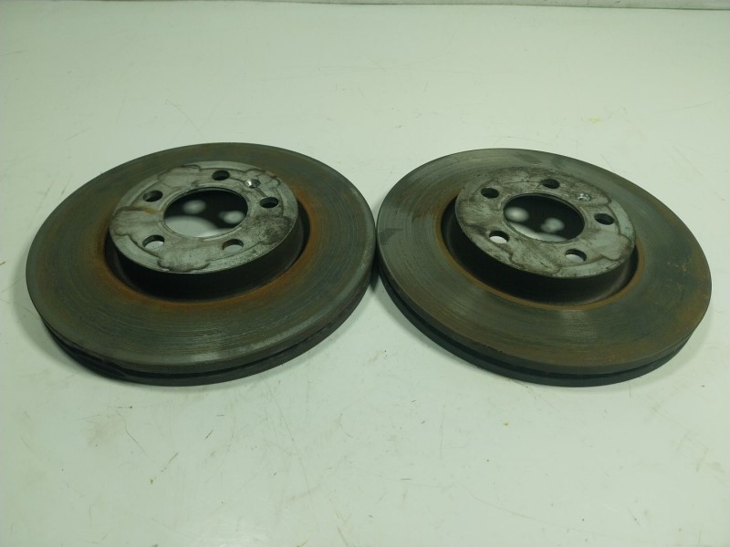 Recambio de disco freno delantero para volkswagen t-cross (c11, d31) 1.0 tsi referencia OEM IAM 2Q0615301H  