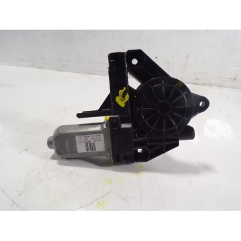 MOTOR ELEVALUNAS DELANTERO DERECHO 31253062 966269103 