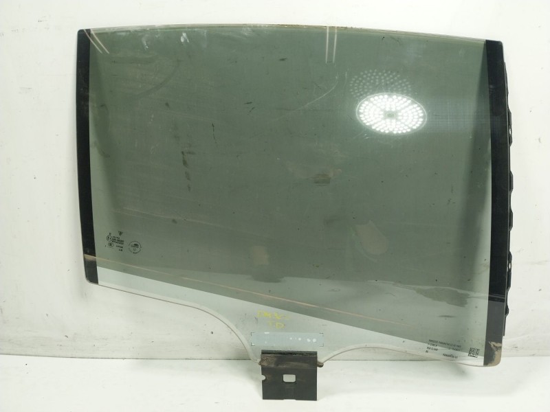 Recambio de cristal puerta trasero derecho para porsche panamera 2.9 v6 turbo cat referencia OEM IAM 971845318A  