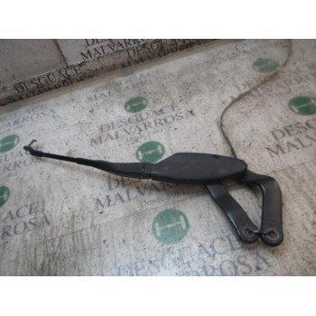 BRAZO LIMPIA DELANTERO DERECHO A2118200444 