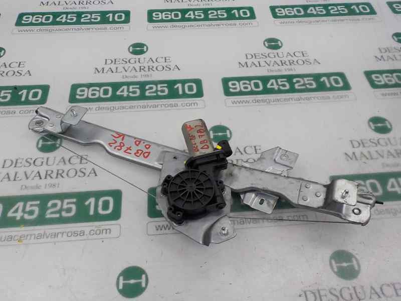 Recambio de elevalunas delantero derecho para dacia sandero básico referencia OEM IAM 8200733828  