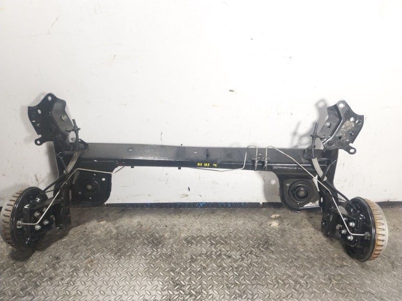 Recambio de puente trasero para renault zoe life referencia OEM IAM   