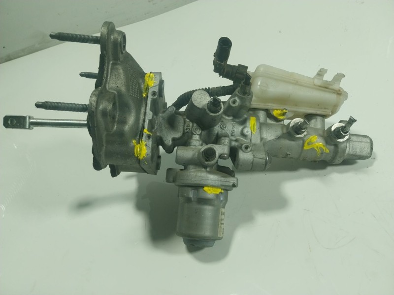 Recambio de servofreno para renault zoe life referencia OEM IAM  460115213R 