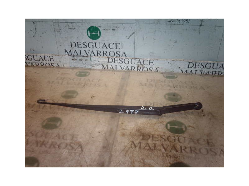 Recambio de brazo limpia delantero derecho para bmw serie 3 compact (e46) 316ti referencia OEM IAM 61617007128  