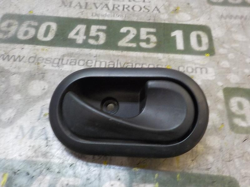 Recambio de maneta interior delantera derecha para dacia dokker 1.5 dci diesel fap cat referencia OEM IAM 8200733847  