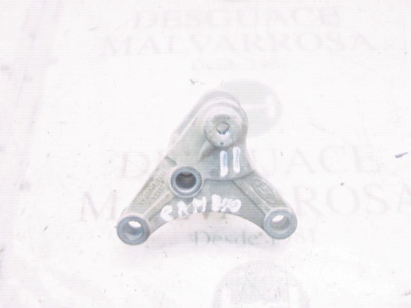 Recambio de soporte cambio para ford fiesta berlina tattoo referencia OEM IAM   
