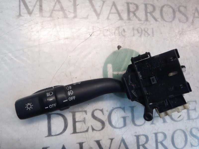 Recambio de mando luces para toyota avensis berlina (t25) 2.0 d4-d executive berlina (5-ptas.) referencia OEM IAM   