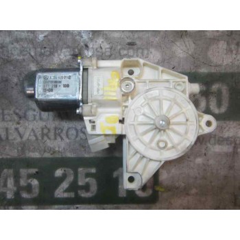 MOTOR ELEVALUNAS DELANTERO IZQUIERDO A2048200142 A2048200142 