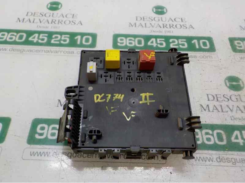 Recambio de caja reles / fusibles para saab 9-3x 1.9 ttid cat referencia OEM IAM   
