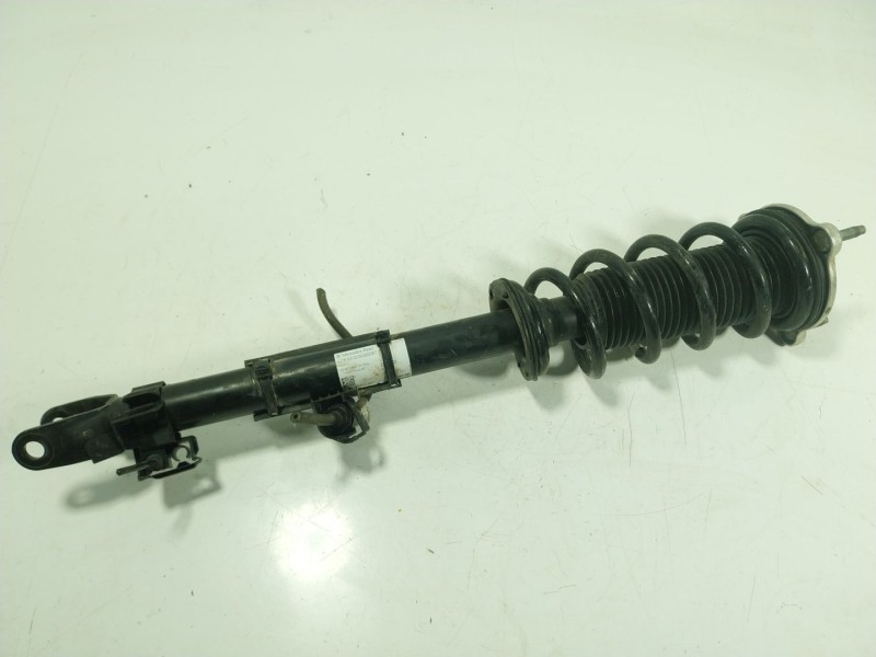 Recambio de amortiguador delantero izquierdo para mercedes-benz clase c t-model (s206) c 200 (206.242) referencia OEM IAM A20632