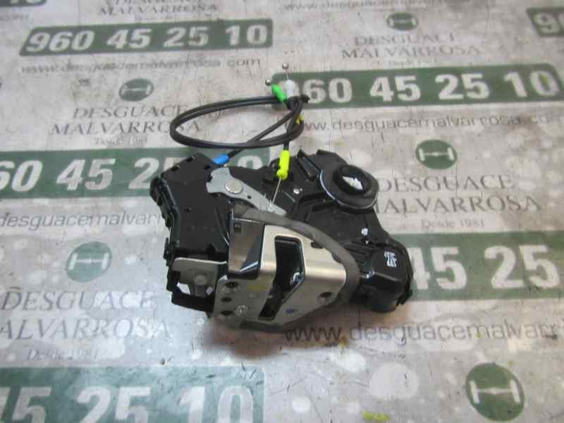 Recambio de cerradura puerta delantera derecha para toyota auris 1.4 turbodiesel cat referencia OEM IAM 6903002220  