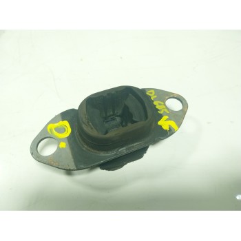 SOPORTE MOTOR DERECHO A4152660000 