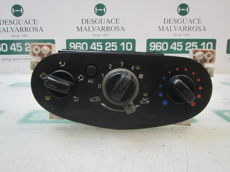 Recambio de mando calefaccion / aire acondicionado para dacia sandero básico referencia OEM IAM 6001551800  