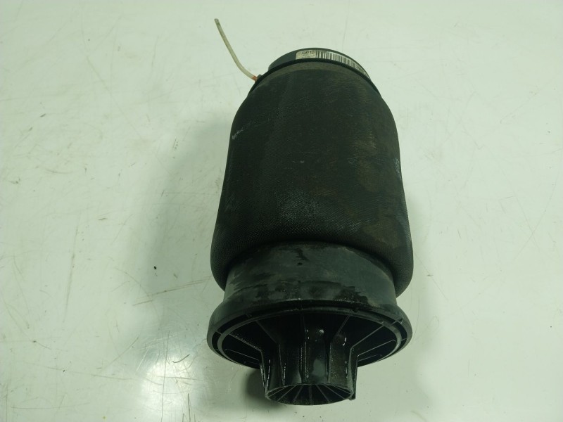 Recambio de muelle amortiguacion para mercedes-benz clase m (w164) 6.2 v8 cat referencia OEM IAM A1643200825 A1643200825 
