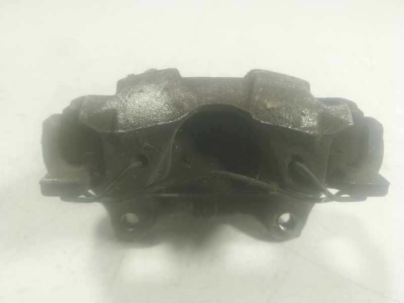 Recambio de pinza freno delantera derecha para smart forfour ev eq 17.6 kwh referencia OEM IAM A4534210211  