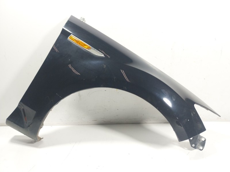 Recambio de aleta delantera derecha para ford mondeo ber. (ca2) 2.0 tdci cat referencia OEM IAM   