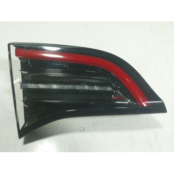 PILOTO TRASERO IZQUIERDO INTERIOR 150208800B 150208800B