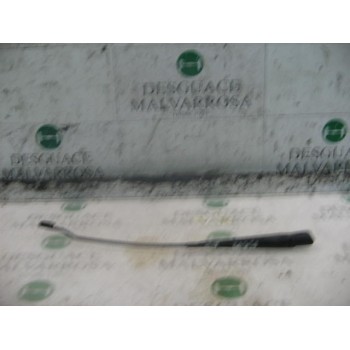 BRAZO LIMPIA DELANTERO DERECHO 