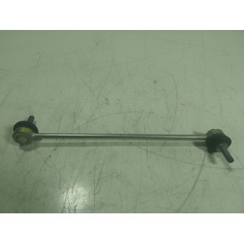 TIRANTE DELANTERO DERECHO 546180004R 