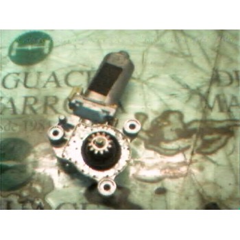 MOTOR ELEVALUNAS DELANTERO DERECHO 