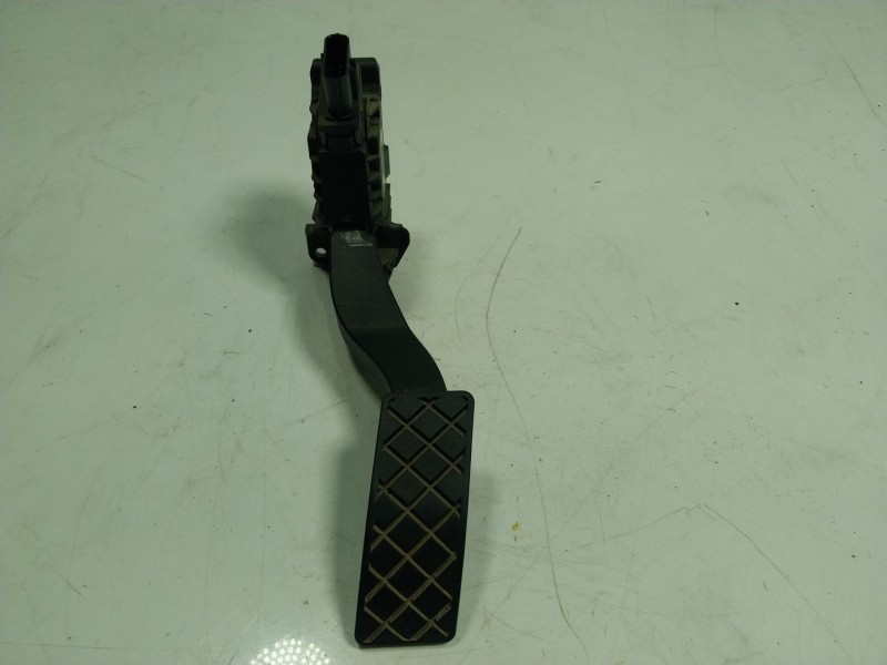 Recambio de potenciometro pedal para volkswagen golf vii lim. 1.6 tdi dpf referencia OEM IAM 5Q1723503H 5Q1723503H 
