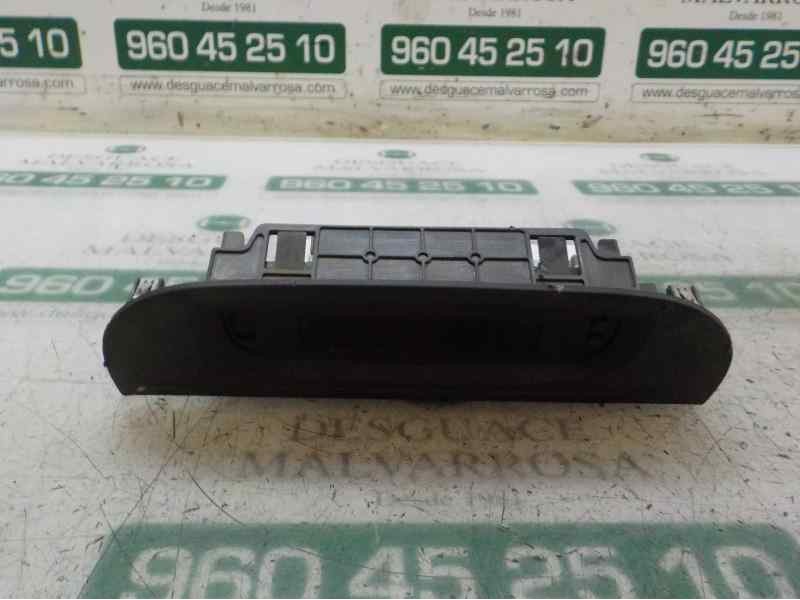 Recambio de pantalla multifuncion para renault kangoo 1.5 dci diesel fap referencia OEM IAM   