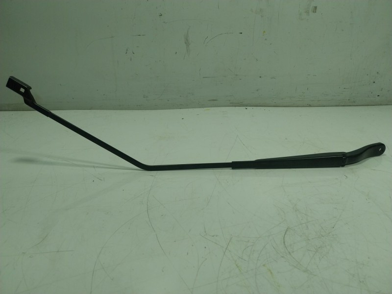 Recambio de brazo limpia delantero derecho para renault captur ii 1.0 tce bivalent. gasolina / gpl referencia OEM IAM 288860088R