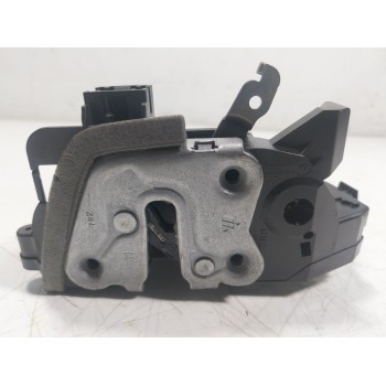 CERRADURA PUERTA TRASERA DERECHA 825021122R 825021122R 