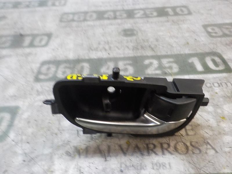 Recambio de maneta interior trasera derecha para toyota yaris 1.4 turbodiesel cat referencia OEM IAM 6920502330C2  