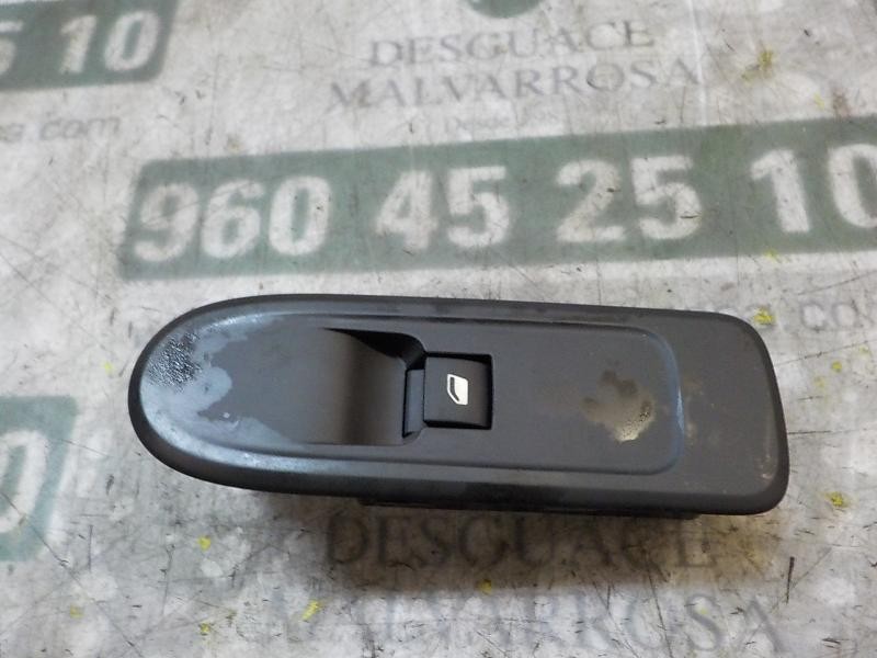Recambio de mando elevalunas delantero derecho para citroën c3 exclusive referencia OEM IAM 98012512XT  