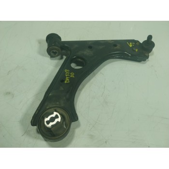BRAZO SUSPENSION INFERIOR DELANTERO DERECHO 52049873 