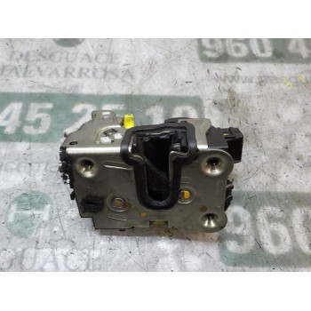 CERRADURA PUERTA TRASERA IZQUIERDA 825032860R 