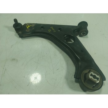 BRAZO SUSPENSION INFERIOR DELANTERO IZQUIERDO 52049871 