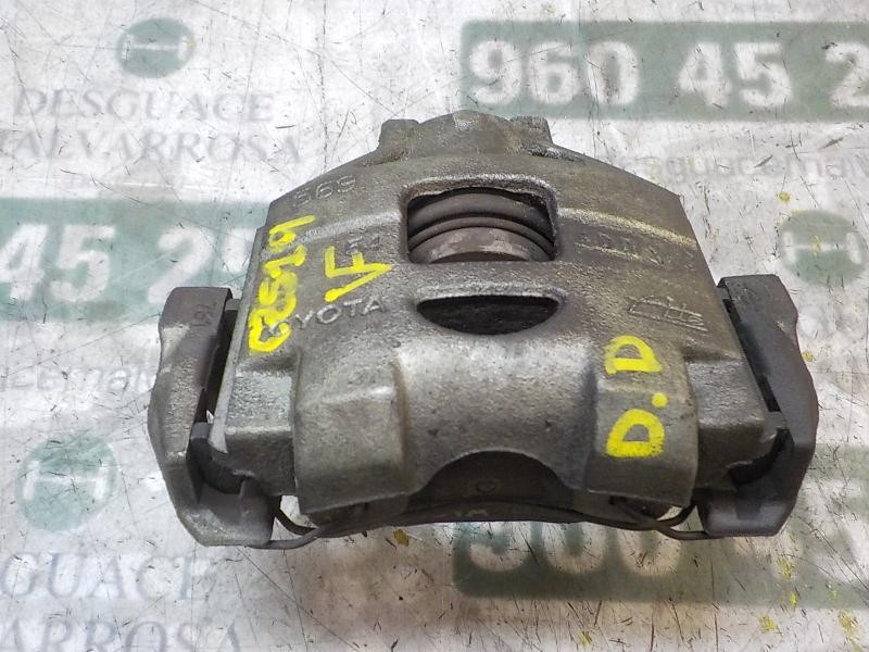 Recambio de pinza freno delantera derecha para toyota yaris 1.4 turbodiesel cat referencia OEM IAM 477300D070  