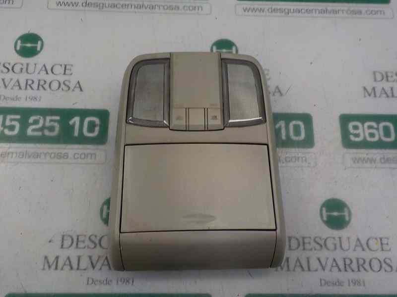 Recambio de piloto interior para ssangyong rexton 2.7 turbodiesel cat referencia OEM IAM   