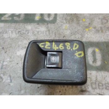 MANDO ELEVALUNAS DELANTERO DERECHO 254217475R 