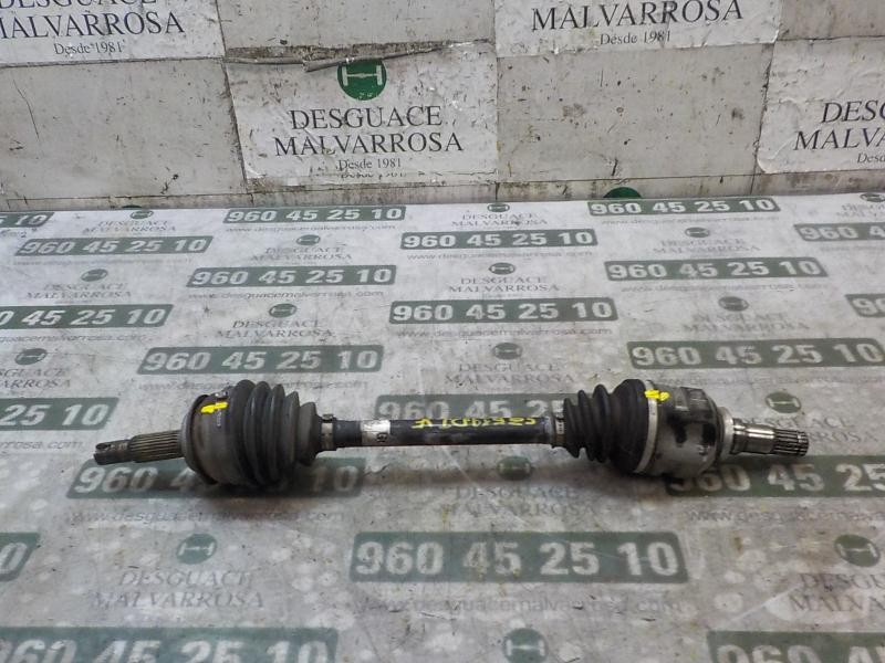 Recambio de transmision izquierda para toyota yaris 1.4 turbodiesel cat referencia OEM IAM 434200D331  