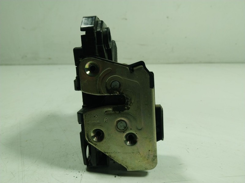 Recambio de cerradura puerta delantera derecha para kia ceed 1.4 tgdi cat referencia OEM IAM 81320A2010 81320A2010 