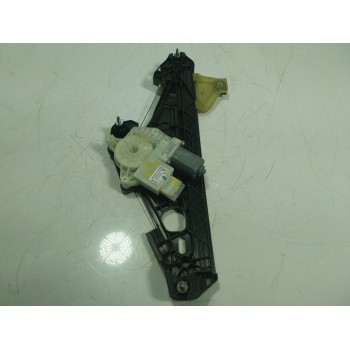 ELEVALUNAS TRASERO DERECHO 827209371R 827209371R 