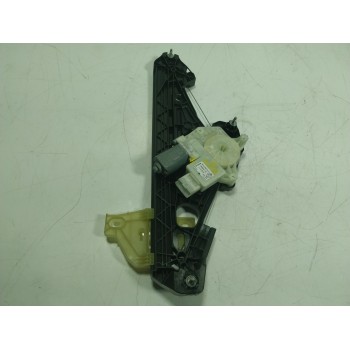 ELEVALUNAS TRASERO IZQUIERDO 827216497R 827216497R 