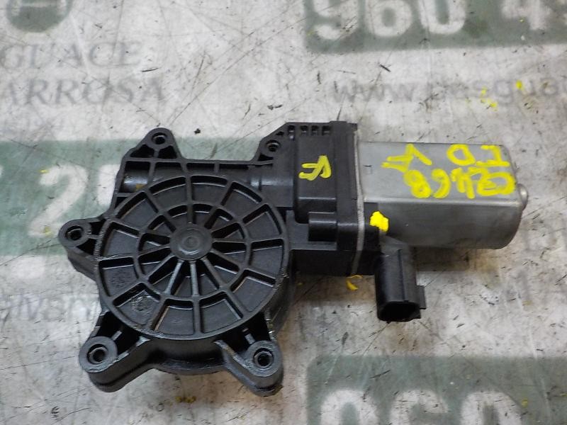 Recambio de motor elevalunas trasero derecho para dacia lodgy 1.6 cat (bivalent. gasolina / gpl) referencia OEM IAM 827202127R  