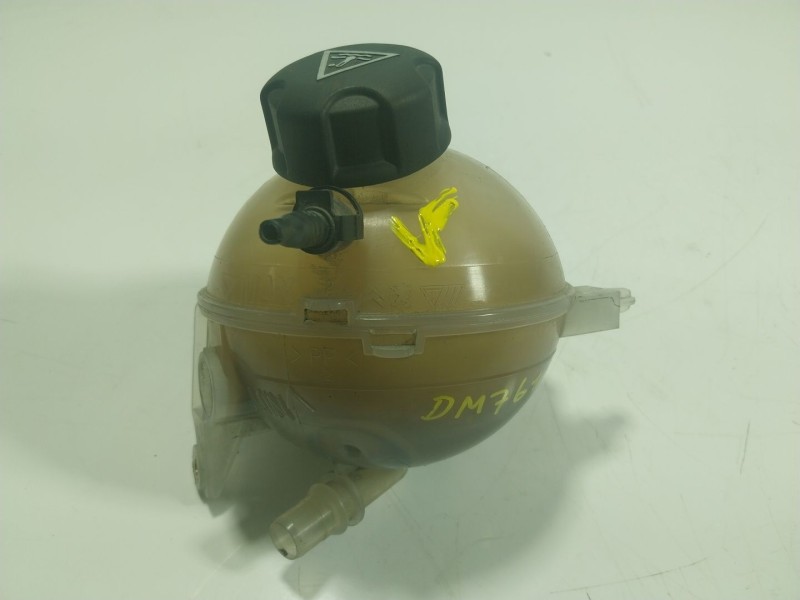 Recambio de deposito expansion para citroën ds5 2.0 blue-hdi fap referencia OEM IAM 1323X6 96845276800 