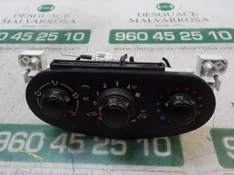 Recambio de mando calefaccion / aire acondicionado para dacia dokker express 1.6 cat referencia OEM IAM 275102784R  