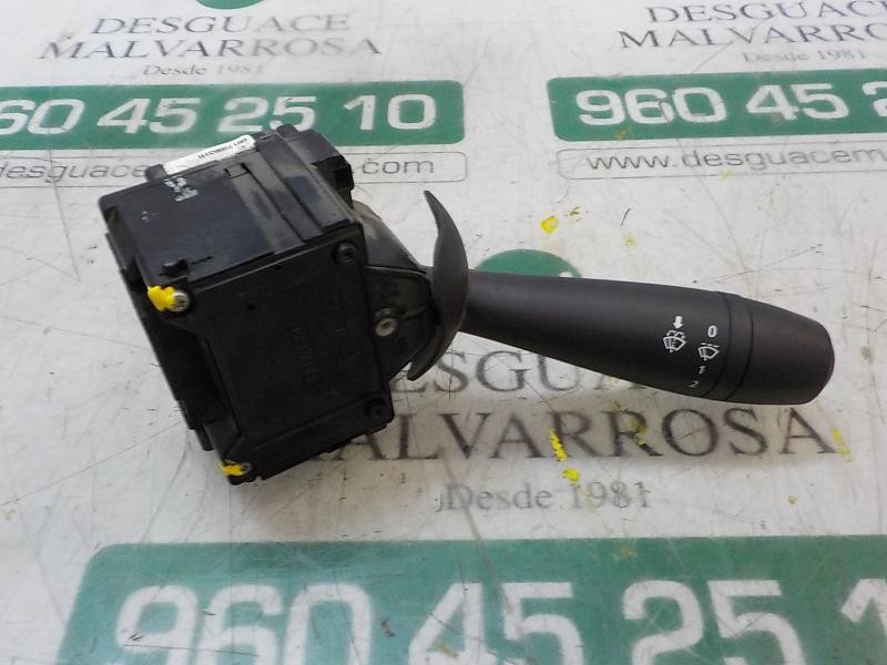 Recambio de mando limpia para dacia dokker express 1.6 cat referencia OEM IAM 8201168003 681728631R 