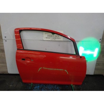 PUERTA DELANTERA DERECHA 
