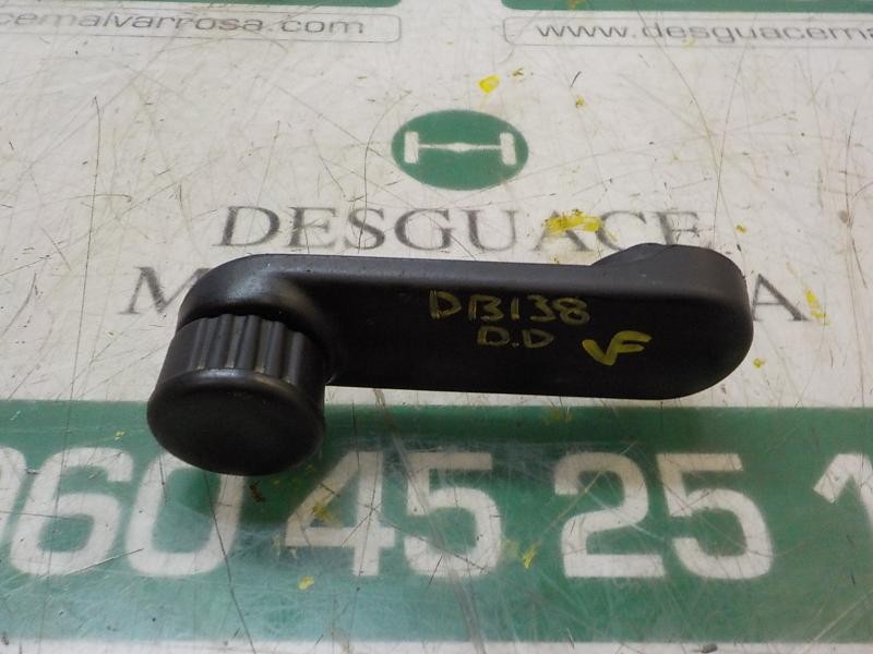 Recambio de maneta elevalunas delantera derecha para dacia dokker express 1.6 cat referencia OEM IAM 8200673745  