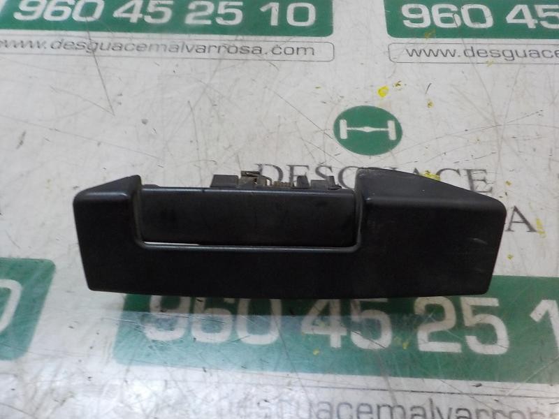 Recambio de maneta exterior lateral derecha para dacia dokker express 1.6 cat referencia OEM IAM 806067153R  