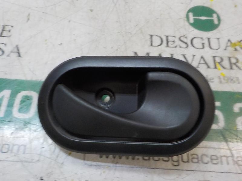 Recambio de maneta interior delantera derecha para dacia dokker express 1.6 cat referencia OEM IAM 8200733847  