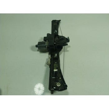 ELEVALUNAS DELANTERO IZQUIERDO 1368331080 