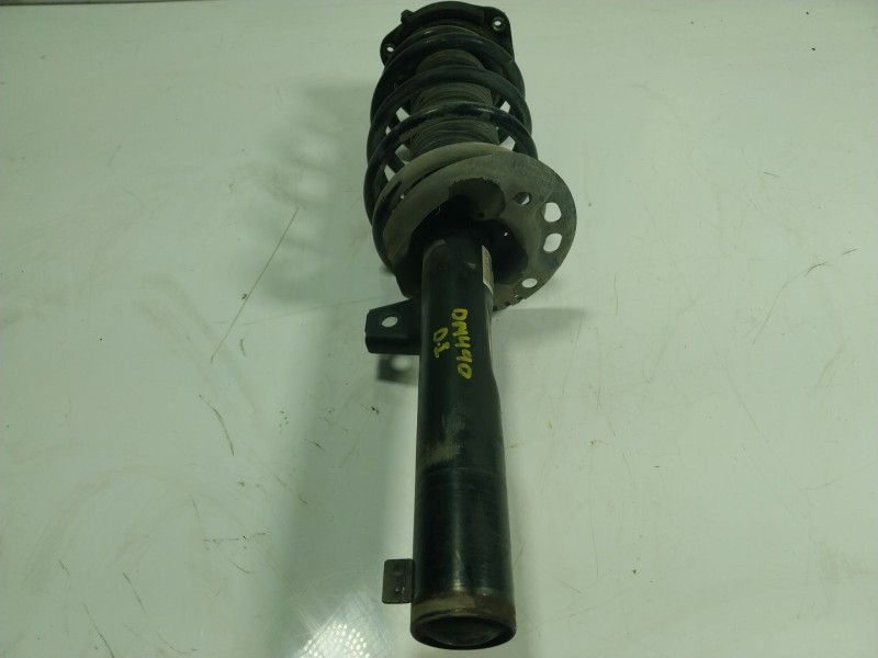 Recambio de amortiguador delantero izquierdo para skoda yeti 1.2 tsi referencia OEM IAM 1K0413031BK 1K0412021 